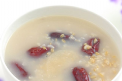 夏季排毒養(yǎng)顏的食療方法是什么？夏季有哪些排毒養(yǎng)顏的食物？[圖]