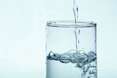 鹽開水什么時(shí)候喝最好？鹽開水什么時(shí)候喝好？[圖]