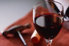 葡萄酒可以放冰箱嗎？葡萄酒能放冰箱嗎？[圖]