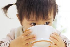 寶寶幾個月可以吃面條？多大的寶寶能吃面條？[圖]