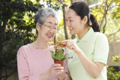 長壽老人的飲食秘訣有哪些？老人如何從飲食上延緩壽命？[圖]