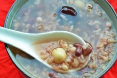 夏天濕氣重吃什么好？夏天去濕氣吃什么？[圖]
