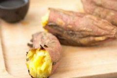 寶寶耐寒食物的誤區(qū)有哪些？寶寶抗寒飲食策略是什么？[圖]
