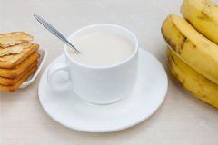 純牛奶喝多了好嗎？純牛奶喝多了有什么壞處？[圖]