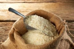 吃面食容易胖還是米飯容易胖呢？面食和米飯哪個熱量多？[圖]