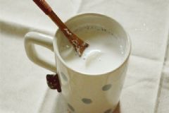 純牛奶和鮮牛奶哪個好？純牛奶和鮮牛奶的區(qū)別[圖]