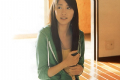 女性胸小的原因有哪些？女性胸小是怎么回事？[圖]