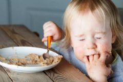 嬰幼兒飲食的禁忌有哪些？嬰幼兒飲食要注意些什么？[圖]