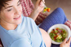 孕婦補血常犯的誤區(qū)有哪些？孕婦補鐵的食療方法是什么？[圖]
