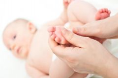 如何幫助寶寶按摩？寶寶怎樣按摩更加聰明？[圖]