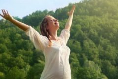 孕婦冬天曬太陽的好處有哪些？冬天曬太陽要注意什么問題？[圖]