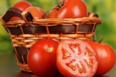 西紅柿吃多了有什么壞處？西紅柿吃多了會(huì)怎樣？[圖]