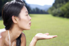 女人早起如何養(yǎng)生？女人早起養(yǎng)生的方法有哪些？[多圖]