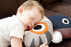 孩子睡眠不足有哪些危害？孩子睡不夠怎么辦？[圖]