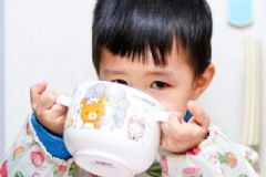 小兒腹瀉的原因有哪些？哪些因素會導(dǎo)致嬰幼兒腹瀉？[圖]
