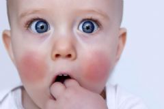 如何保護(hù)寶寶視力健康？寶寶護(hù)眼的方法有哪些？[圖]