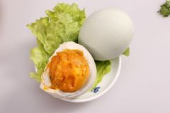 蘋果和鴨蛋能一起吃嗎？蘋果和鴨蛋一起吃好嗎？[多圖]