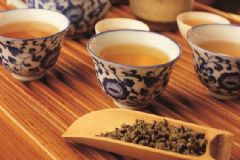 烏龍茶適合什么季節(jié)喝？烏龍茶秋季喝好嗎？[多圖]