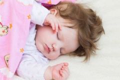孩子總是睡眠不好怎么辦？孩子為什么會睡眠不好？[圖]