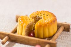 吃月餅能喝酸奶嗎？月餅和酸奶能一起吃嗎？[多圖]