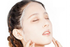 干性皮膚要怎么護(hù)理？干性皮膚有什么表現(xiàn)？[圖]
