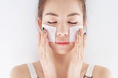 使用化妝水的誤區(qū)有哪些？使用化妝水常見的誤區(qū)[圖]