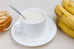 香蕉和豆奶能一起吃嗎？豆奶和香蕉可以一起吃嗎？[多圖]