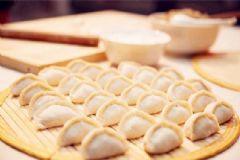立秋吃餃子嗎？立秋吃什么餡的餃子？[多圖]