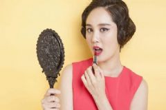 復古紅口紅什么牌子好？復古紅口紅適合黃皮嗎？[圖]
