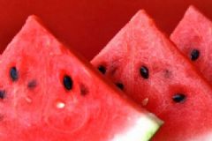 西瓜有什么功效？西瓜有什么營(yíng)養(yǎng)？[多圖]