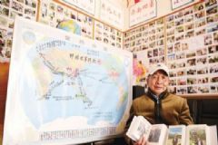 83歲老人9年游覽24個國家，有時候直到回來才讓兒子知道[多圖]