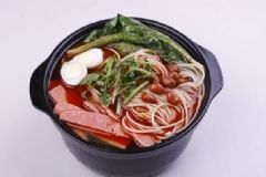 吃米線等于吃塑料袋？！米線是用什么做的？[多圖]