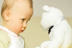 寶寶發(fā)育遲緩有哪些跡象？幼兒發(fā)育遲緩的表現(xiàn)有哪些？[圖]