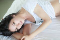 月經(jīng)來一點(diǎn)點(diǎn)褐色就沒了怎么回事？月經(jīng)來一點(diǎn)就走了正常嗎？[圖]