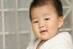 寶寶一歲18斤正常嗎？寶寶一歲時(shí)的身高體重標(biāo)準(zhǔn)是什么？[圖]