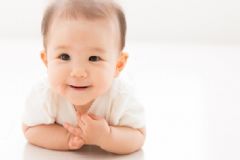 寶寶耳朵發(fā)炎是怎么回事？寶寶耳朵發(fā)炎怎么辦？[圖]