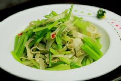 芹菜為什么降血壓？吃芹菜的降壓原理是什么？[多圖]
