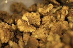 吃核桃會長頭發(fā)嗎？吃核桃會使頭發(fā)變黑嗎？[多圖]