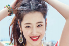 夏天怎么化妝好看？夏日妝容怎樣打造水潤(rùn)感？[圖]