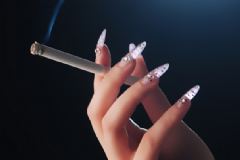 女性吸煙有哪些身體危害？女性吸煙的身體危害是什么？[多圖]
