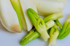 蓮子里面的綠芽能吃嗎？蓮子里面的芯能吃嗎？[多圖]