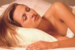 女性吃什么提高睡眠質(zhì)量？哪些食物可以改善女性睡眠質(zhì)量？[圖]