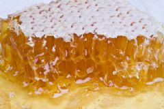 青少年喝蜂蜜水好嗎？青少年喝蜂蜜的好處[多圖]