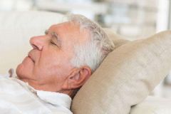 老年人睡眠保健禁忌有哪些？老年人睡眠應(yīng)注意些什么？[圖]