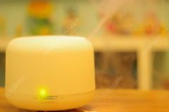 床邊常備的助眠好物有哪些？什么護(hù)膚品可以改善毛孔粗大？[圖]