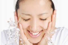 夏季油性肌膚怎么護(hù)膚？夏季油性肌膚如何護(hù)膚？[多圖]