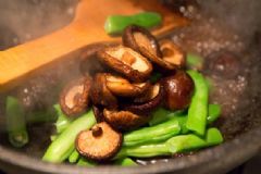 四季豆和香菇能一起吃嗎？香菇和四季同食好嗎？[多圖]