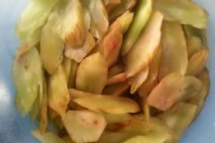 萵筍中間有紅色能吃嗎？萵筍里面發(fā)紅能吃嗎？[多圖]