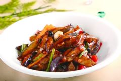 茄子能降血糖嗎？茄子有什么營養(yǎng)價值？[多圖]