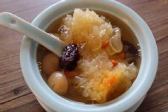 秋季喝什么湯養(yǎng)顏抗衰老？秋季養(yǎng)顏抗衰老喝什么好？[圖]